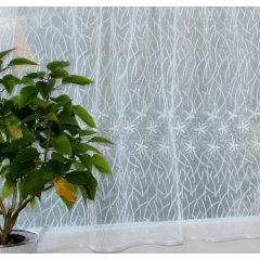   Csillogós tört fehér vitrázsfüggöny, 115cm széles x 70 cm magas. 