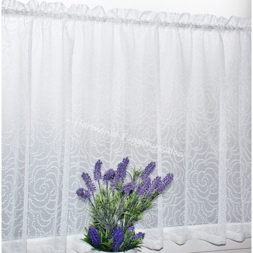 Hangulatos fehér csipke vitrázsfüggöny.  240 cm széles x 66 cm magas