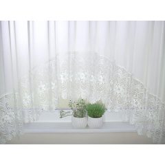   Kész panoráma ecrü voile függöny alján csipkével 425cm széles x 178 cm magas 