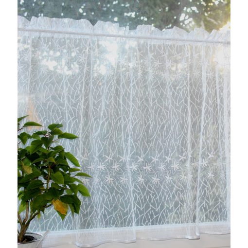 Csillogós tört fehér vitrázsfüggöny, 140cm széles x 70 cm magas. 