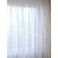 Hullámos nyírt mintás fehér voile függöny 300cm széles és 180cm magas 