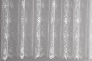 Hímzett fényáteresztő függönyök